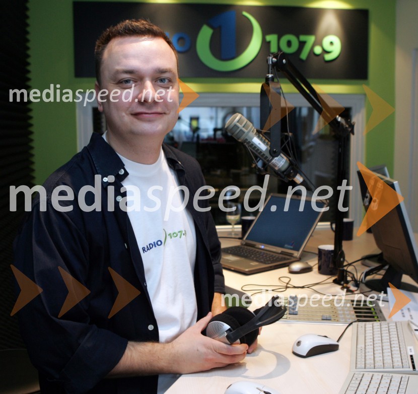 Sašo Papp, programski direktor radijske mreže Infonet in moderator na Radiu 1Radio 1, otvoritev nove radijske postaje