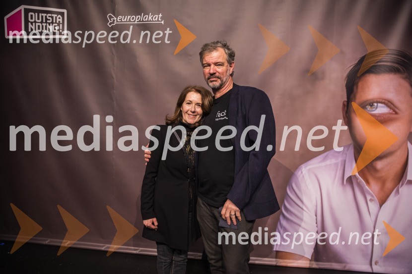  Romana Möderndorfer, Teater;  Andrej  Stražišar, scenograf, Teater d.o.o.Outstanding 2023, podelitev nagrad