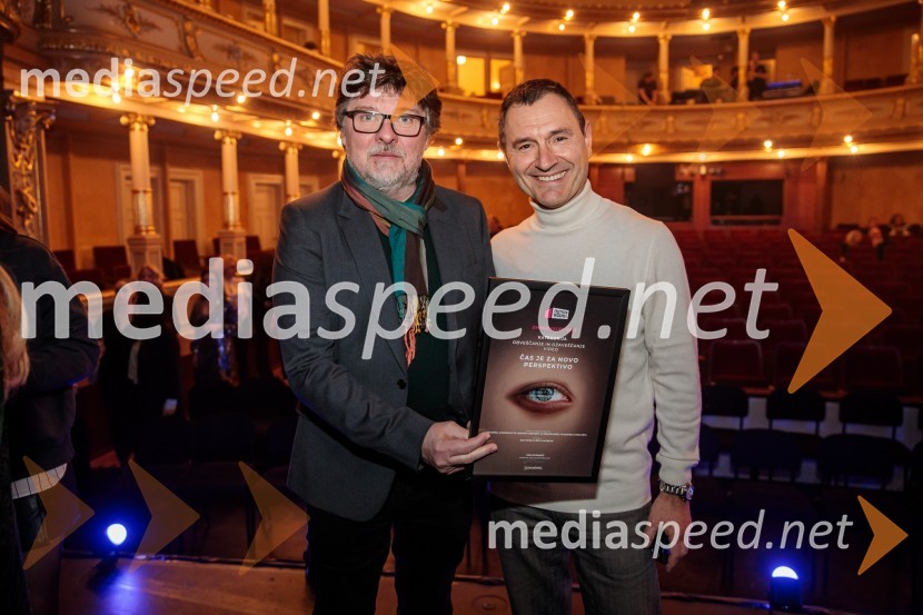  Boštjan Botas Kenda, prorektor ALUO, pedagog, načrtovalec vizualnih sporočil;  ... Outstanding 2023, podelitev nagrad