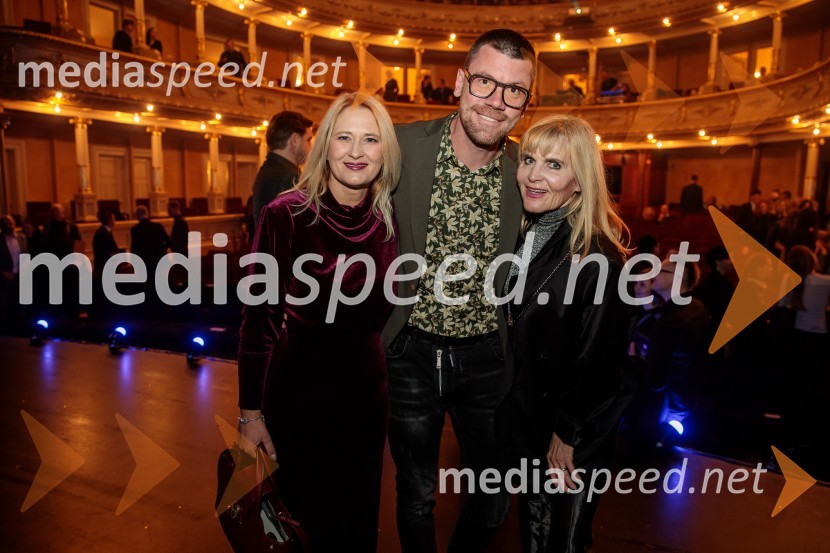  ... ;  Domen  Mavrič, Agencija AVI;  Dada  Jerovšek, Kaval GroupOutstanding 2023, podelitev nagrad