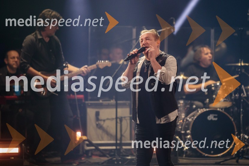  Mladen  Bodalec, pevec, skupina Prljavo kazališteOutstanding 2023, podelitev nagrad