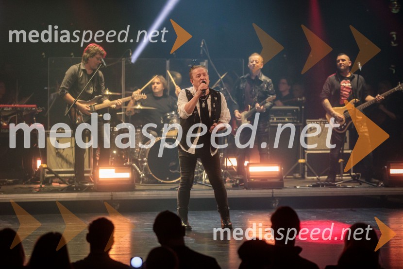  Mladen  Bodalec, pevec, skupina Prljavo kazališteOutstanding 2023, podelitev nagrad