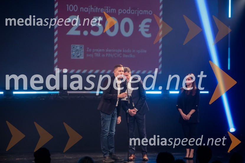  Dino Zupančič, kreativni direktor in partner, Agencija 101;  Marko Kolbl, lastnik Radia Center in direktor EuroplakatOutstanding 2023, podelitev nagrad