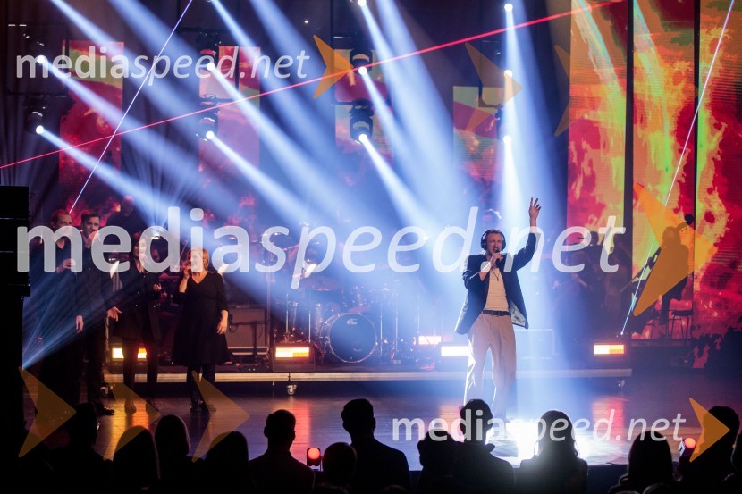  Žigan Krajnčan, igralec, plesalec, koreografOutstanding 2023, podelitev nagrad