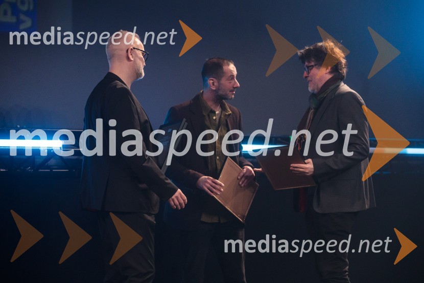  Kristijan Andoljšek, umetniški direktor, Innovatif;  Zoran Gabrijan, kreativec;  Boštjan Botas Kenda, prorektor ALUO, pedagog, načrtovalec vizualnih sporočilOutstanding 2023, podelitev nagrad