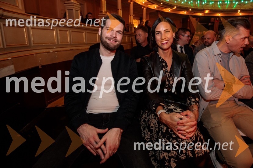  ... ;  Zala Andrina Razinger, Riko Ribnica, asistentka v PROutstanding 2023, podelitev nagrad