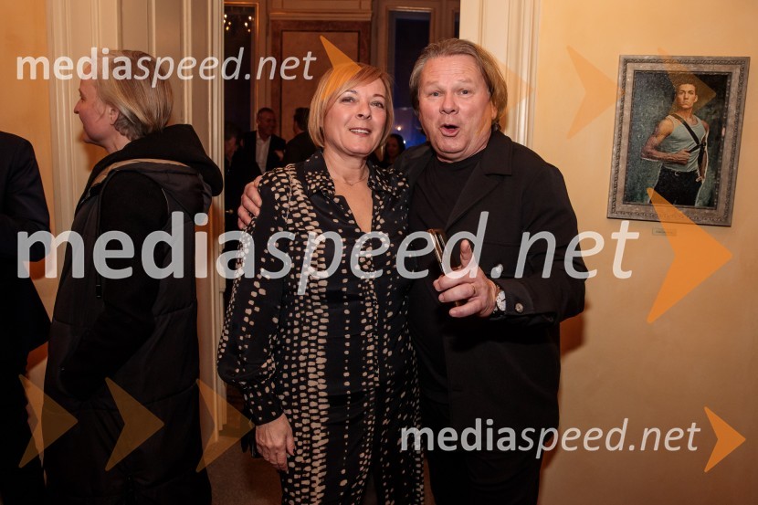  Darja Žontar;  Tomaž Žontar, vodja razvoja storitev in inovacij, Europlakat d.o.o.Outstanding 2023, podelitev nagrad