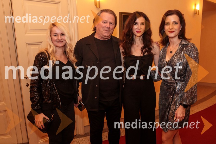  ... ;  Tomaž Žontar, vodja razvoja storitev in inovacij, Europlakat d.o.o.; dr. dent. med. Branka Vran Benkovič, zobozdravnica;  ... Outstanding 2023, podelitev nagrad