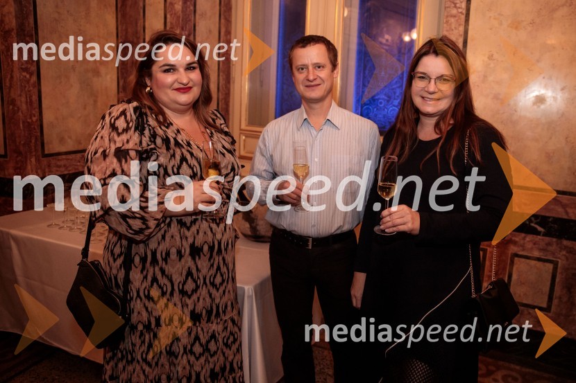  ... ;  ... ;  Lidija Rakuša, direktorica marketinga, Spar SlovenijaOutstanding 2023, podelitev nagrad