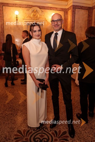  Moeti  Korenjak Gobbo;  Urban  Korenjak, direktor trženja EuroplakatOutstanding 2023, podelitev nagrad