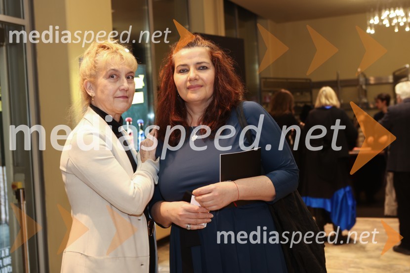  Barbara Hieng Samobor, direktorica in umetniška vodja MGL; mag. Mateja Demšič, vodja oddelka za kulturo, Mestna občina LjubljanaBodočnost, premiera predstave v MGL