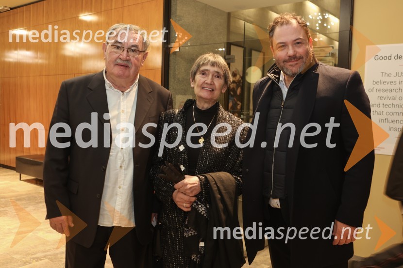 Bodočnost, premiera predstave v MGL