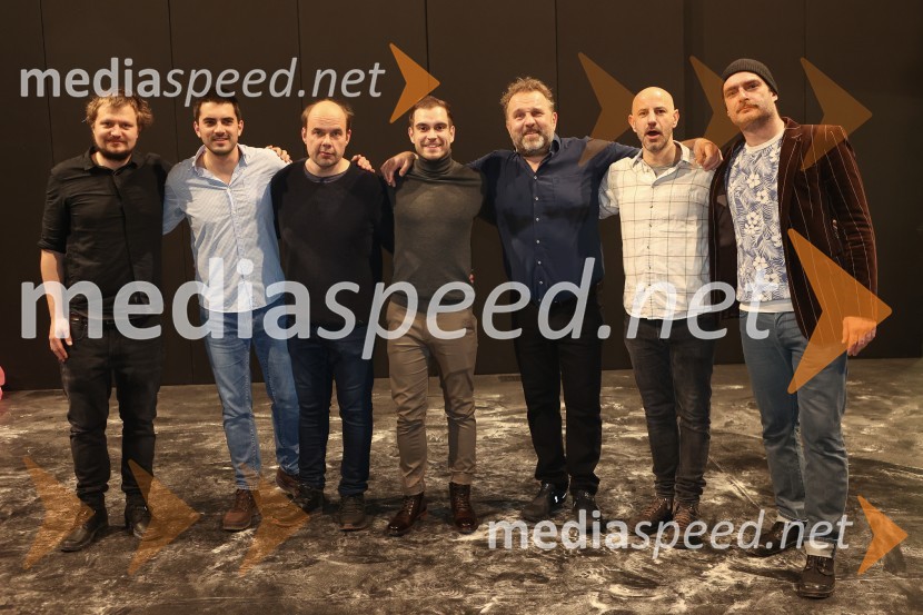  Žiga  Divjak, režiser;  Milan Zarić, srbski igralec;  Gregor Zorc, igralec;  Stefan Starčević, igralec;  Lotos Vincenc Šparovec, igralec;  Iztok Drabik Jug, igralec;  Gregor Gruden, igralecBodočnost, premiera predstave v MGL