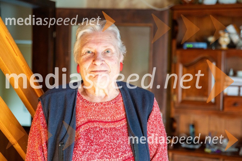  Bojana Weiss HatićBojana Weiss Hatić, portret