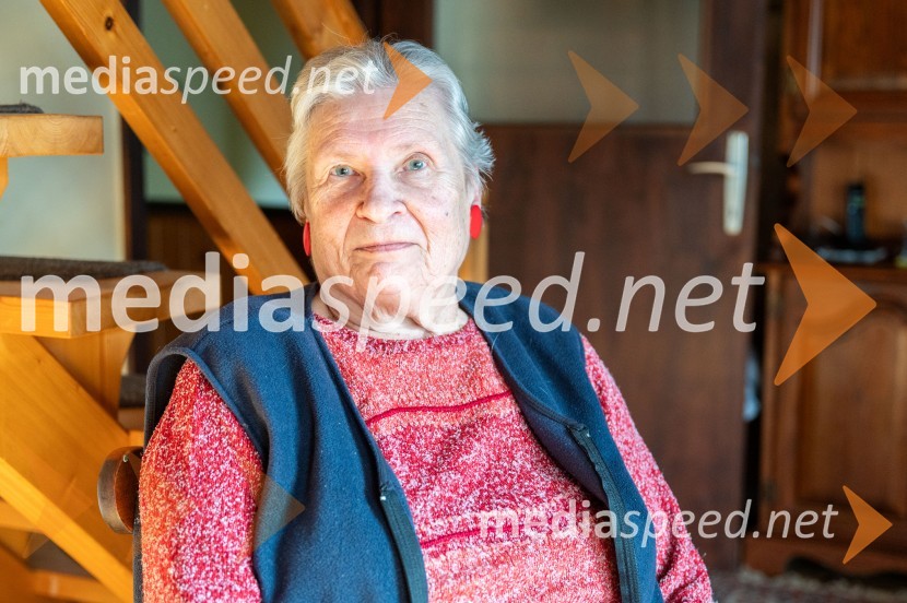  Bojana Weiss HatićBojana Weiss Hatić, portret