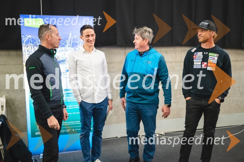  Enzo Smrekar, predsednik uprave Droge Kolinske in glavni direktor strateškega poslovnega področja v Atlantic Grupi, predsednik SZS, podpredsednik Olimpijskega komiteja Slovenije;  Peter  Prevc, smučarski skakalec;  Borut Meh, predsednik smučarskih skokov in nordijske kombinacije;  Gorazd  Pogorelčnik, vodja panoge skoki in nordijska kombinacijaNovinarska konferenca Petra Prevca ob zaključku njegove tekmovalne poti