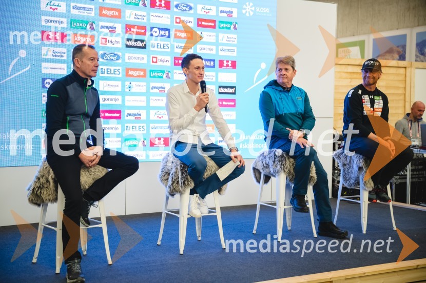  Enzo Smrekar, predsednik uprave Droge Kolinske in glavni direktor strateškega poslovnega področja v Atlantic Grupi, predsednik SZS, podpredsednik Olimpijskega komiteja Slovenije;  Peter  Prevc, smučarski skakalec;  Borut Meh, predsednik smučarskih skokov in nordijske kombinacije;  Gorazd  Pogorelčnik, vodja panoge skoki in nordijska kombinacijaNovinarska konferenca Petra Prevca ob zaključku njegove tekmovalne poti