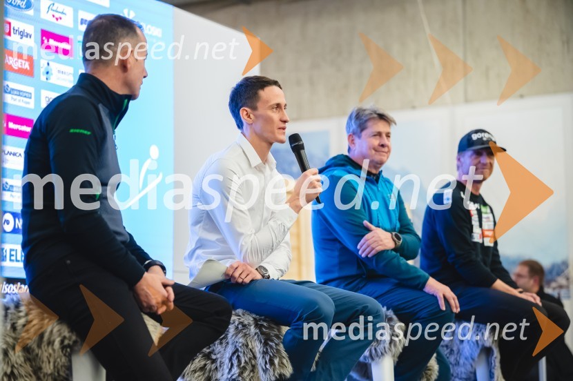  Enzo Smrekar, predsednik uprave Droge Kolinske in glavni direktor strateškega poslovnega področja v Atlantic Grupi, predsednik SZS, podpredsednik Olimpijskega komiteja Slovenije;  Peter  Prevc, smučarski skakalec;  Borut Meh, predsednik smučarskih skokov in nordijske kombinacije;  Gorazd  Pogorelčnik, vodja panoge skoki in nordijska kombinacijaNovinarska konferenca Petra Prevca ob zaključku njegove tekmovalne poti