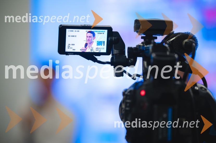 Novinarska konferenca Petra Prevca ob zaključku njegove tekmovalne poti