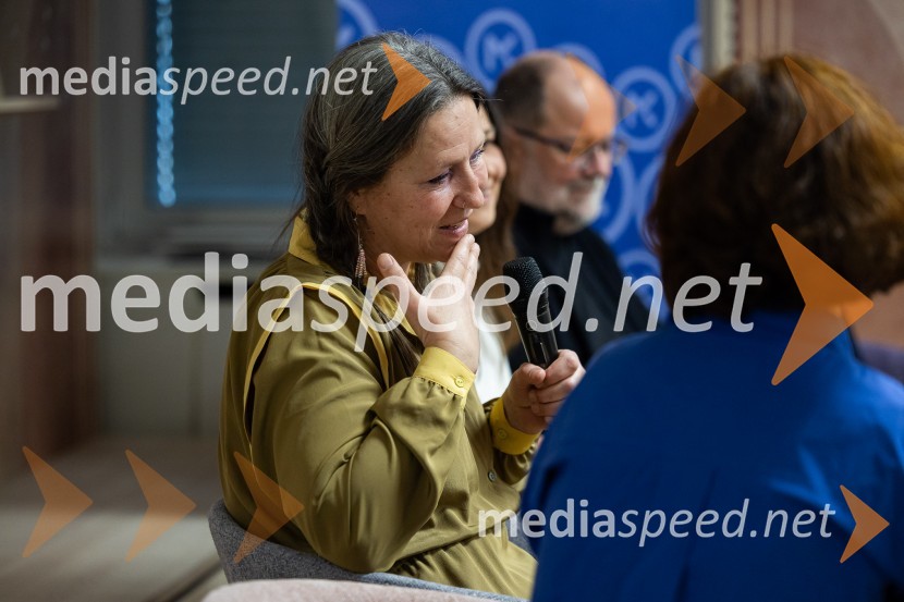  Nina Valič, igralka, pisateljicaRazglasitev zmagovalnega romana za nagrado modra ptica 2024