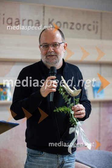  Andrej E. Skubic, pisateljRazglasitev zmagovalnega romana za nagrado modra ptica 2024