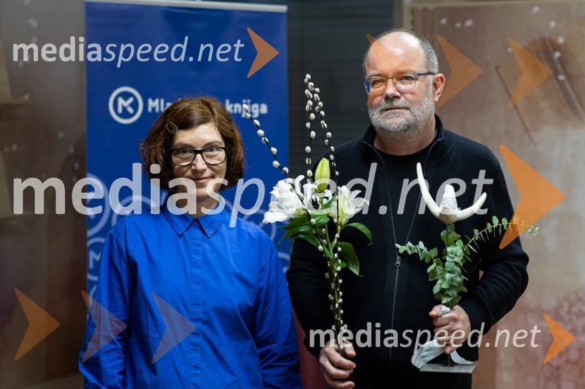  Alenka Veler, urednica za mladinsko književnost, Mladinska knjiga;  Andrej E. Skubic, pisateljRazglasitev zmagovalnega romana za nagrado modra ptica 2024