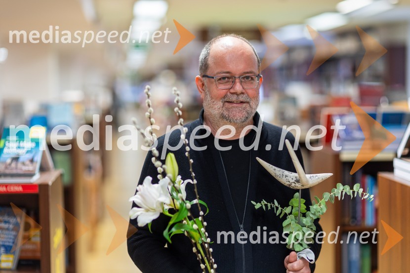  Andrej E. Skubic, pisateljRazglasitev zmagovalnega romana za nagrado modra ptica 2024