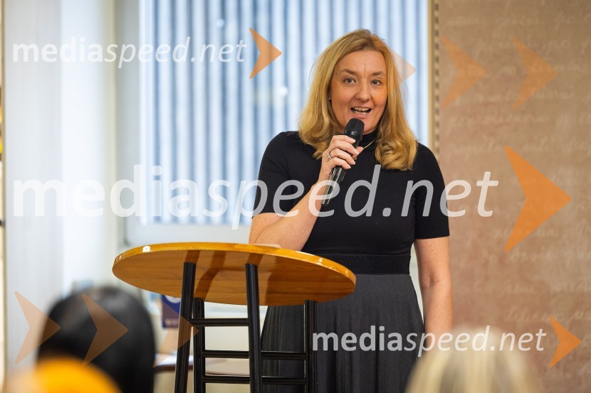 dr. Alenka Kepic Mohar, glavna urednica Mladinske knjige in direktorica Cankarjeve založbeRazglasitev zmagovalnega romana za nagrado modra ptica 2024