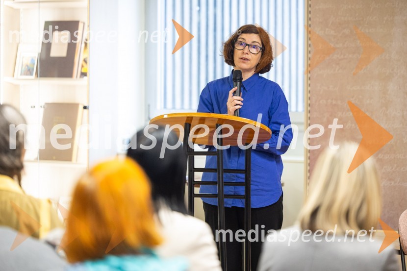  Alenka Veler, urednica za mladinsko književnost, Mladinska knjigaRazglasitev zmagovalnega romana za nagrado modra ptica 2024