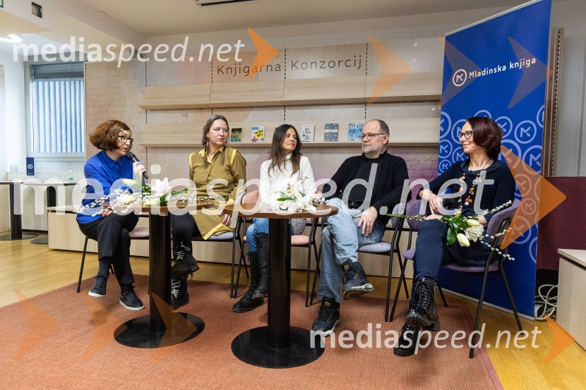  Alenka Veler, urednica za mladinsko književnost, Mladinska knjiga;  Nina Valič, igralka, pisateljica;  Simona Semenič, dramatičarka, pisateljica;  Andrej E. Skubic, pisatelj;  Irena Androjna , lektoricaRazglasitev zmagovalnega romana za nagrado modra ptica 2024