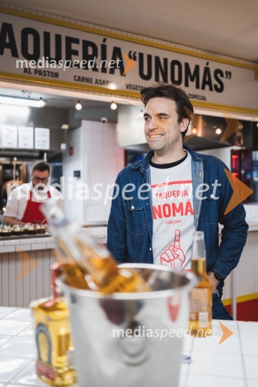 Til Pleterski,  lastnik Hood Burgerja in Taqueríe UnomásOtvoritev nove takerije Unomas v Ljubljani