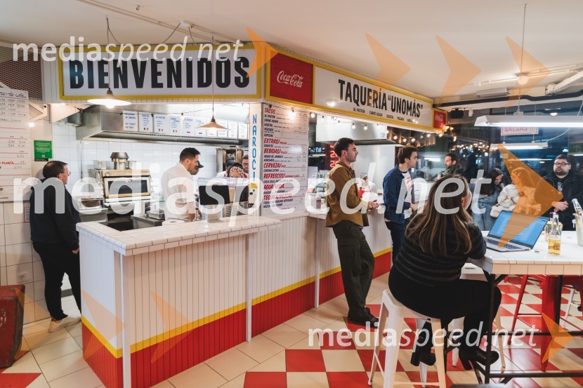 Otvoritev nove takerije Unomas v Ljubljani