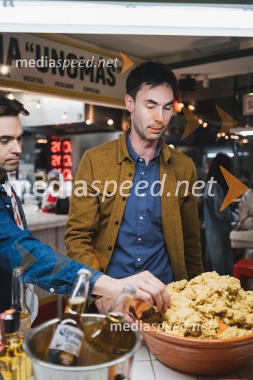  Klemen Ptičak,  lastnik Hood Burgerja in Taqueríe UnomásOtvoritev nove takerije Unomas v Ljubljani