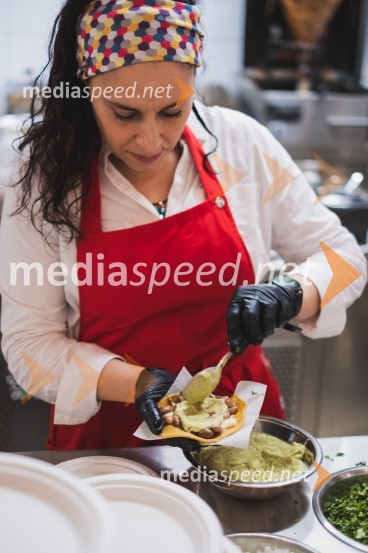 Otvoritev nove takerije Unomas v Ljubljani