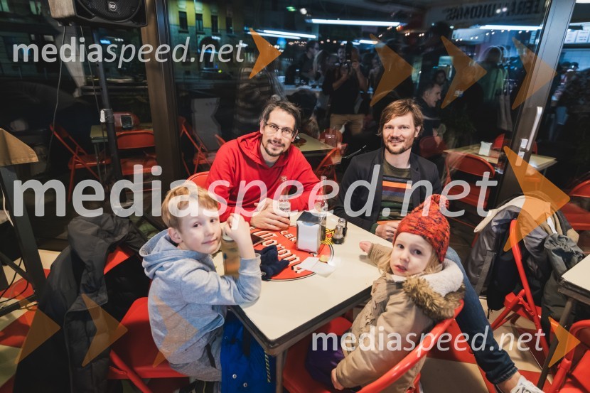 Otvoritev nove takerije Unomas v Ljubljani