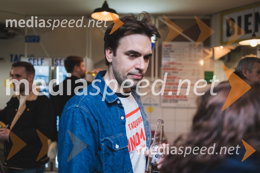  Til Pleterski,  lastnik Hood Burgerja in Taqueríe UnomásOtvoritev nove takerije Unomas v Ljubljani