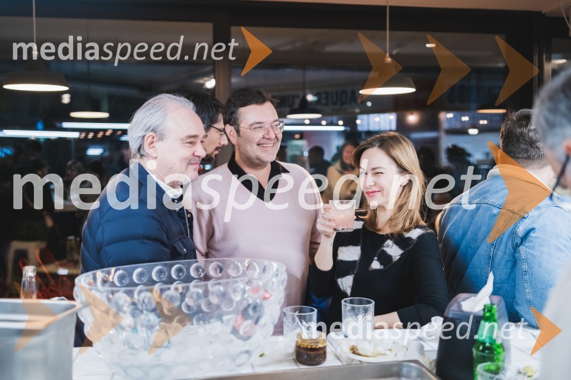  ... ;  ... ;  Gorka Berden, igralkaOtvoritev nove takerije Unomas v Ljubljani