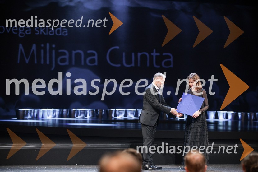 dr. Jožef Muhovič, predsednik Upravnega odbora Prešernovega sklada;  Miljana Cunta, pesnicaDržavna proslava ob kulturnem prazniku in podelitev Prešernovih nagrad 2024