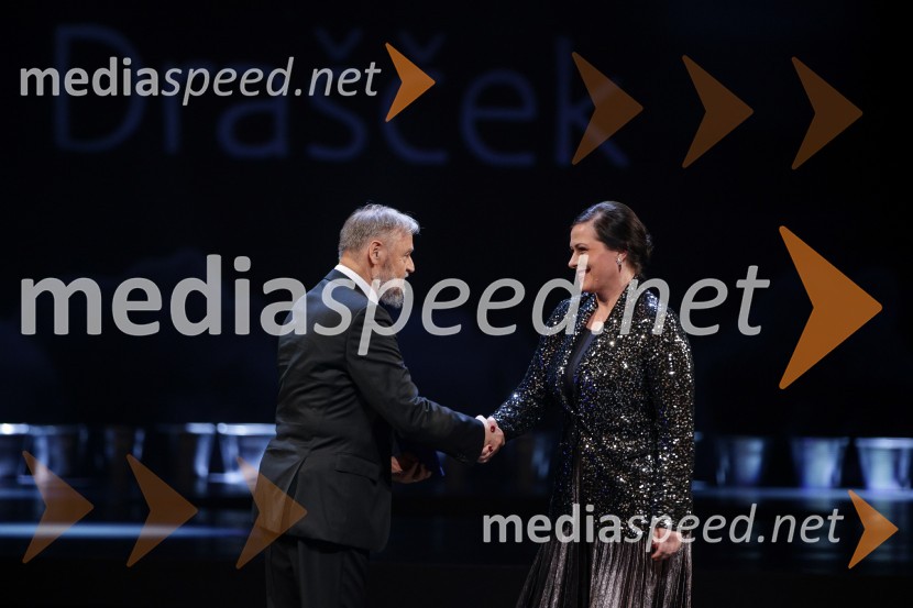 dr. Jožef Muhovič, predsednik Upravnega odbora Prešernovega sklada;  Nuška Drašček, pevkaDržavna proslava ob kulturnem prazniku in podelitev Prešernovih nagrad 2024