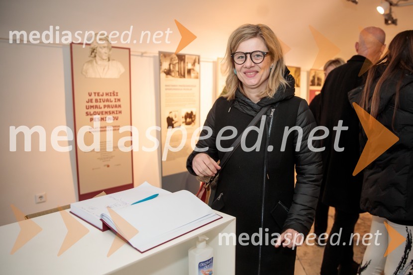  Jana Zupančič, igralkaPrešernov dan v Kranju