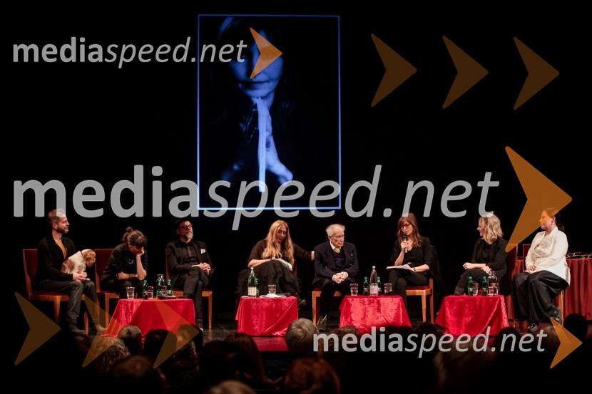  Tomato Košir, oblikovalec;  Sara Kern, režiserka;  Ciril Horjak alias dr. Horowitz, ilustrator;  ... ; dr. Henrik Neubauer, nekdanji slovenski baletni plesalec, koreograf, umetniški vodja, zdravnik, režiser in pedagog;  Miljana Cunta, pesnica;  Jana Zupančič, igralka;  Nuška Drašček, pevkaPrešernov dan v Kranju