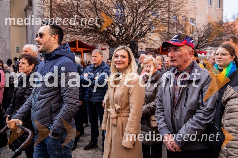  ... ;  Katja Štruc, vodja kabineta MO Kranj;  ... Prešernov smenj 2024