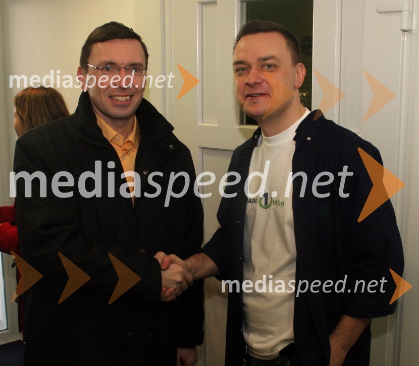 Vlado Vedlin, direktor Europarka Maribor in Sašo Papp, programski direktor radijske mreže Infonet ter moredator na Radiu 1Radio 1, otvoritev nove radijske postaje