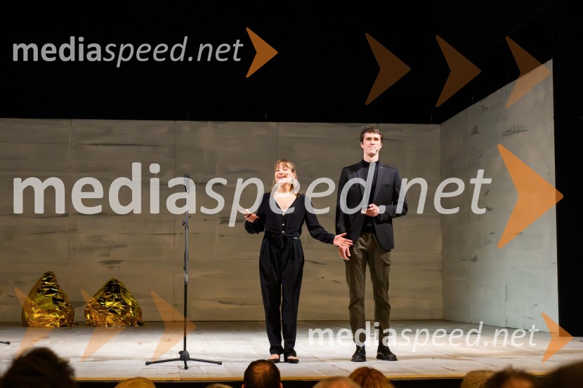  Eva Stražar, igralka;  Urban Kuntarič, igralecOtvoritev festivala 32. Dnevi komedije