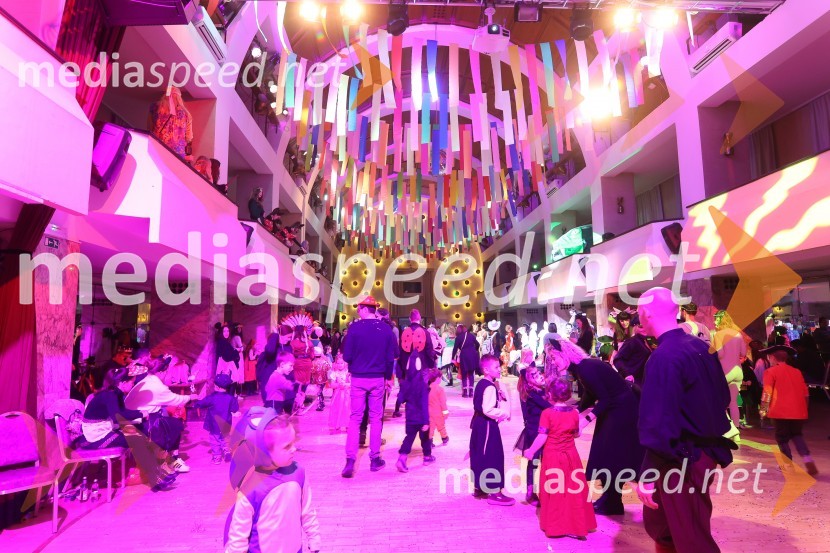 Pustovanje v Festivalni dvorani 2024