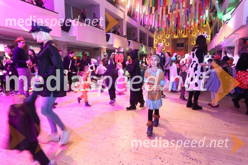 Pustovanje v Festivalni dvorani 2024