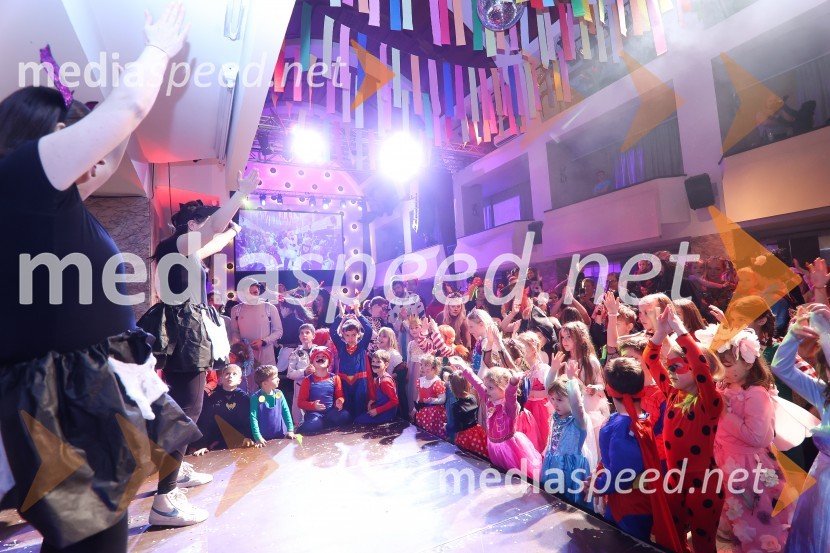 Pustovanje v Festivalni dvorani 2024