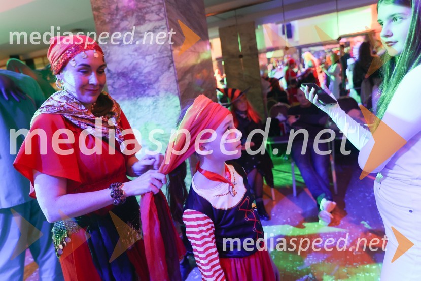 Pustovanje v Festivalni dvorani 2024