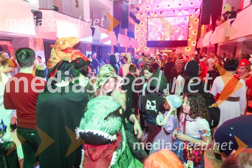 Pustovanje v Festivalni dvorani 2024