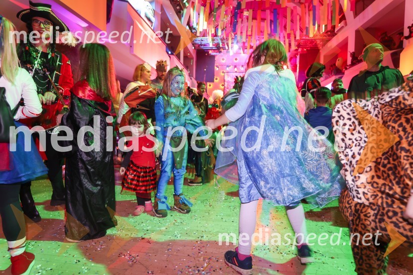 Pustovanje v Festivalni dvorani 2024